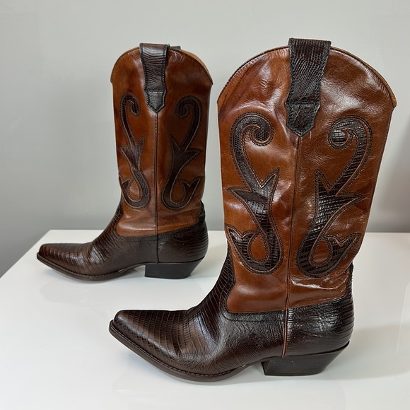 Vintage Nine West Nolan Brown Leather Western Boots Size 7 EUC - Picture 3 of 14